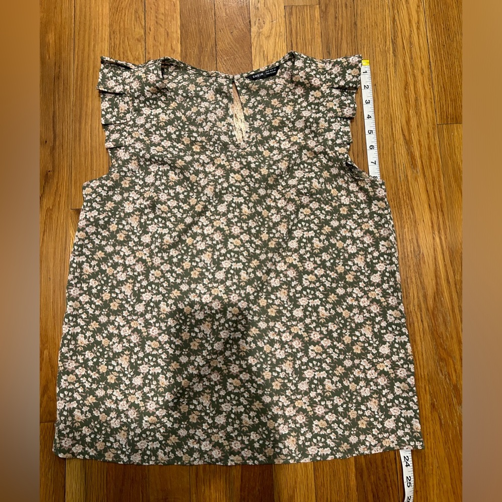 BOGO Floral Print Top - Picture 2 of 6